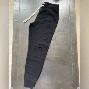 Abercrombie & Fitch Women’s Distressed Joggers